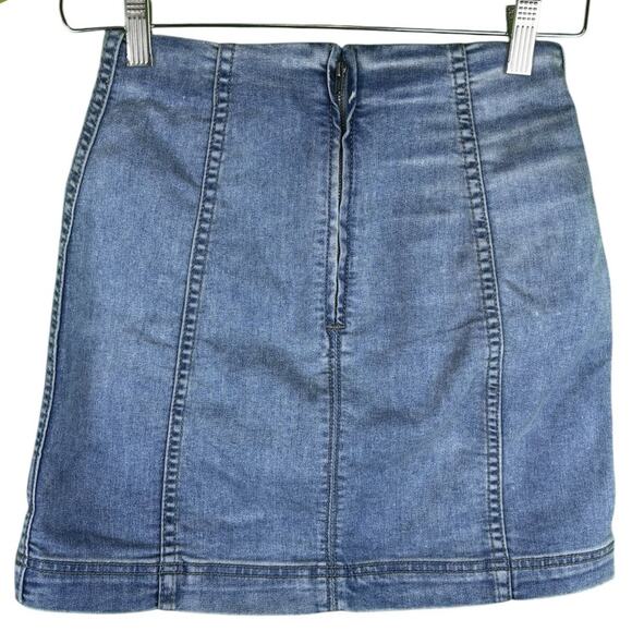 FREE PEOPLE Denim Skirt Blue Sz 0 - Picture 2 of 6